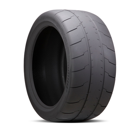 285/35R19